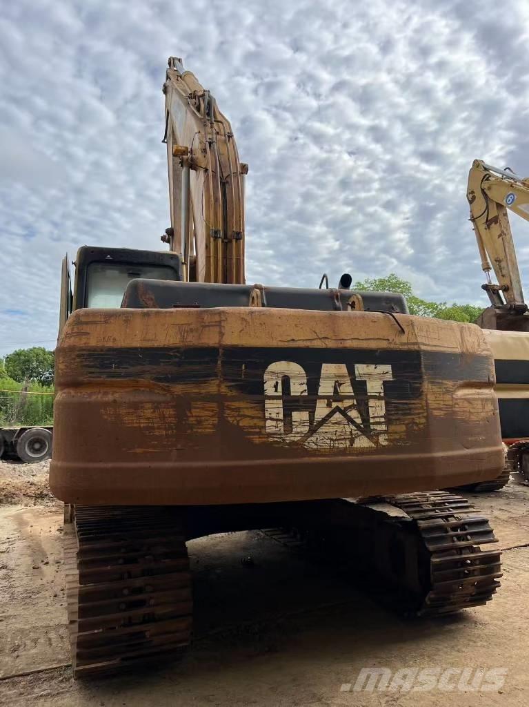 CAT 320 B L Гусеничні екскаватори