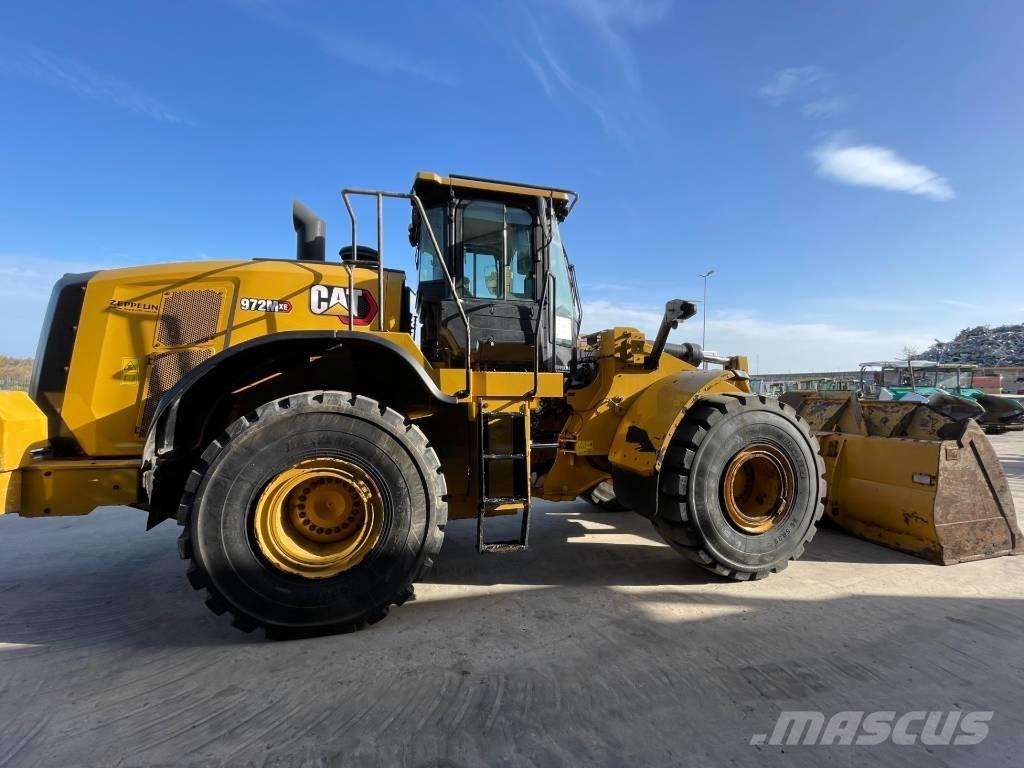 CAT 972M Фронтальні навантажувачі