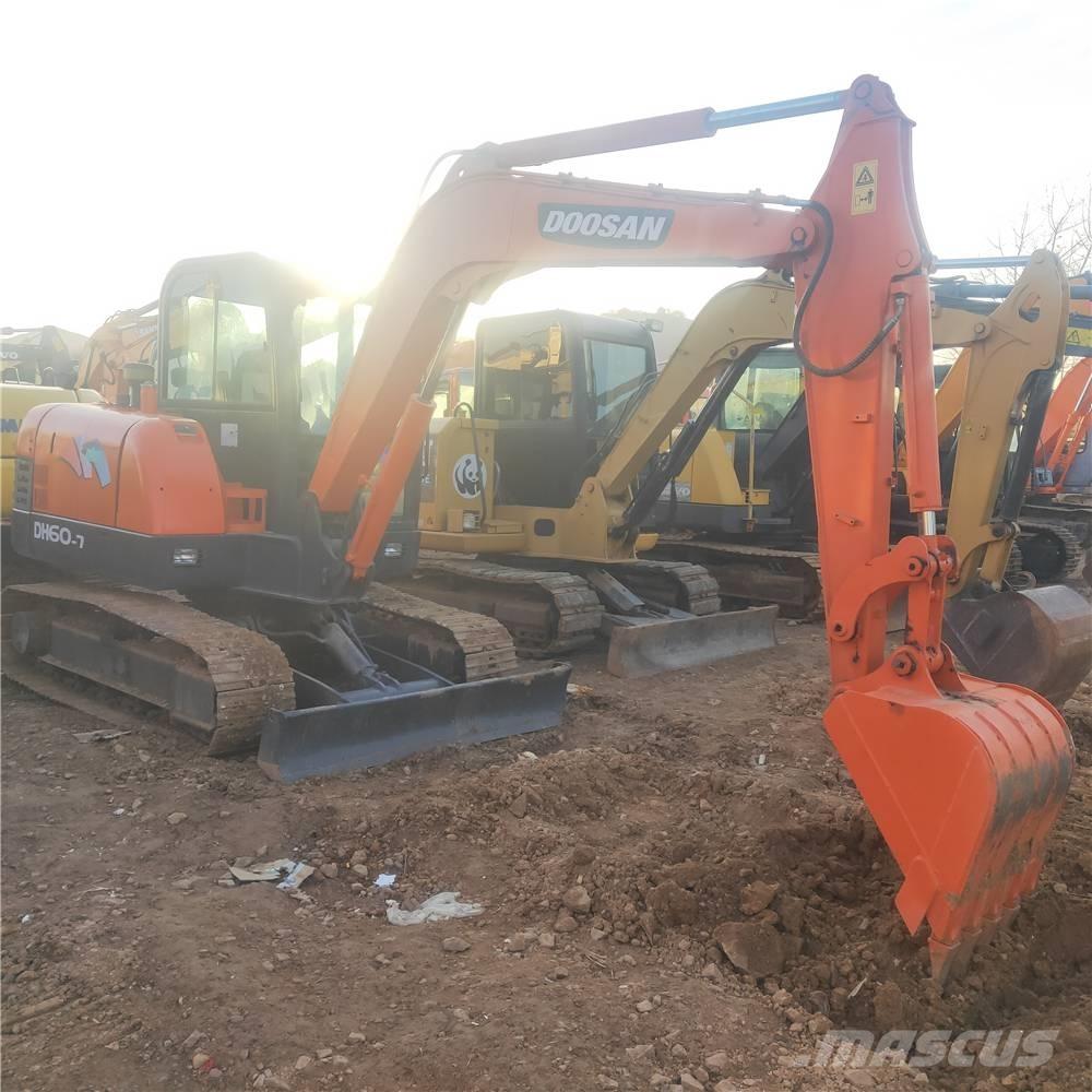 Doosan DH60-7 Міні-екскаватори < 7т