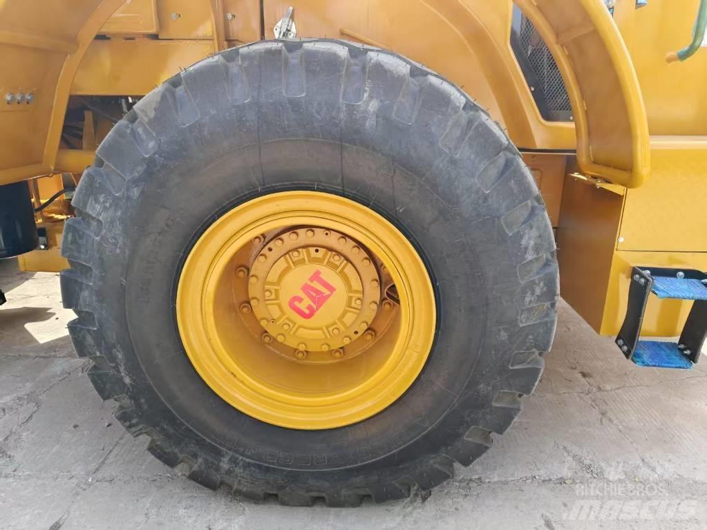 CAT 950 GC Фронтальні навантажувачі