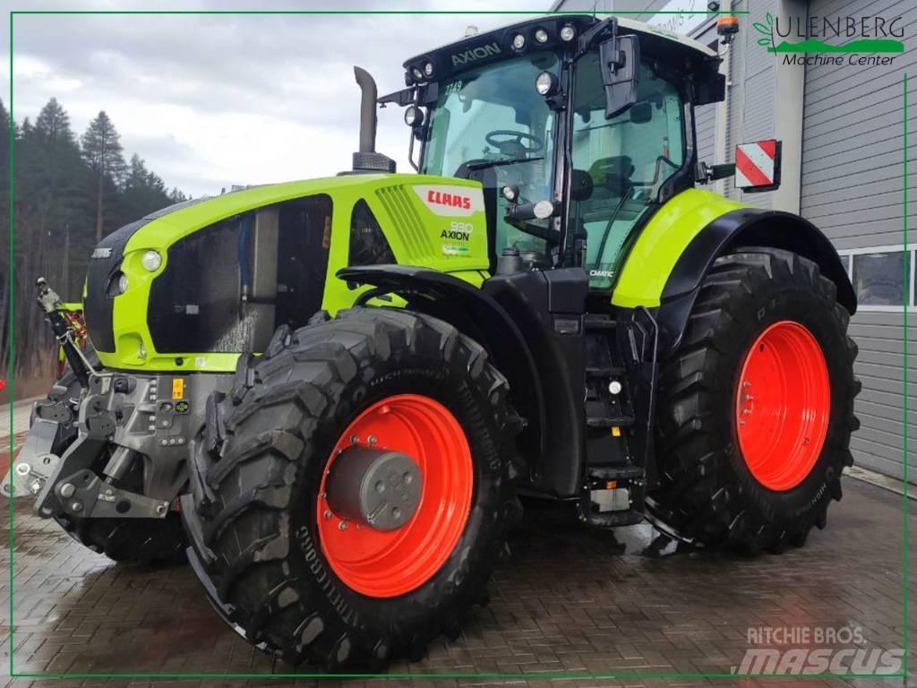 CLAAS Axion 930 Трактори