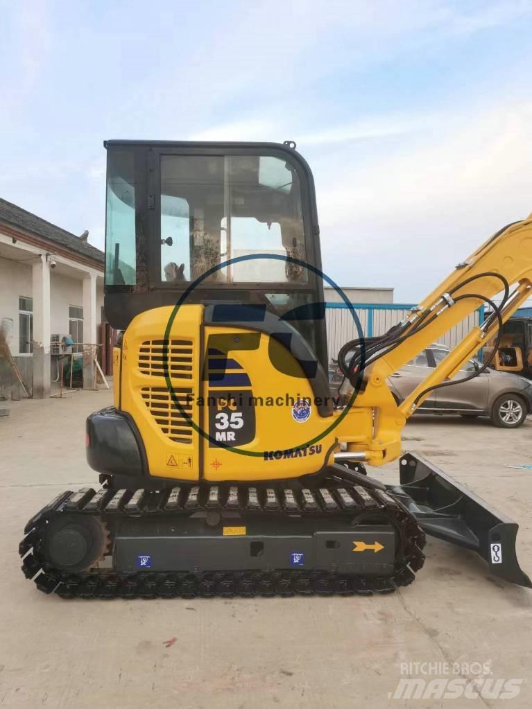 Komatsu PC35 Міні-екскаватори < 7т