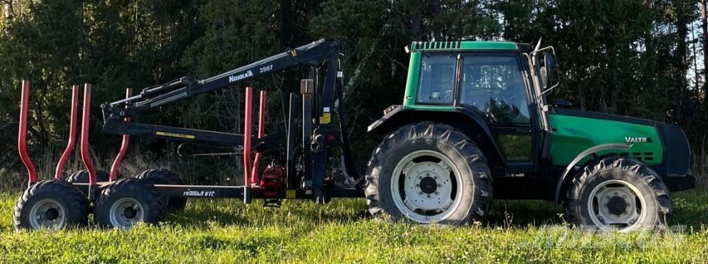 Valtra 6300 Трактори