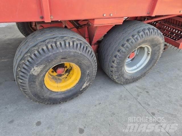 Kverneland TA 465 Причепи із самозавантаженням