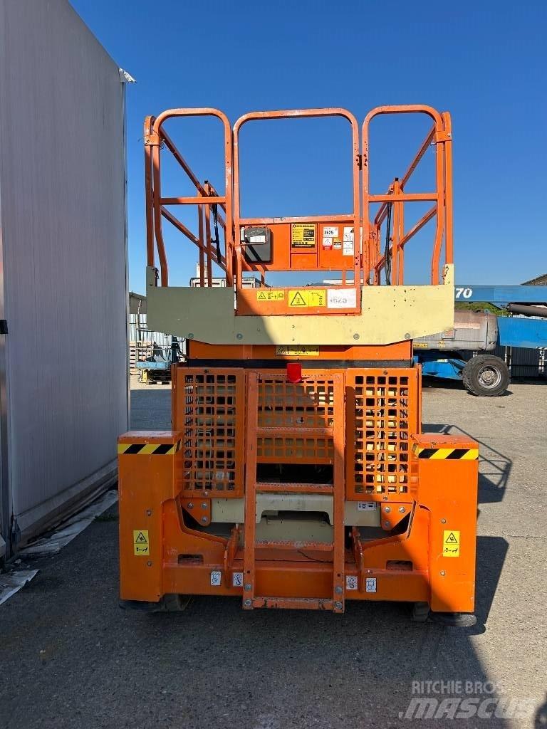 JLG 4069 Підйомники-ножиці
