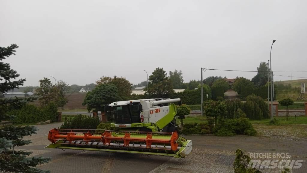 CLAAS Lexion 600 TT Зернозбиральні комбайни