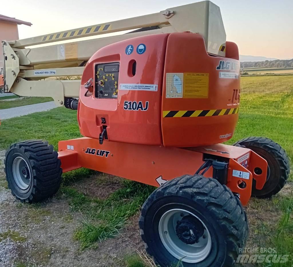 JLG 510 AJ Компактні самохідні стрілові підйомники
