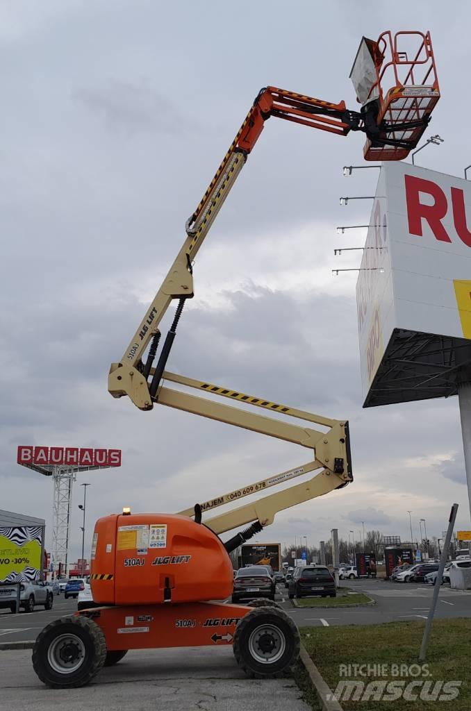 JLG 510 AJ Компактні самохідні стрілові підйомники