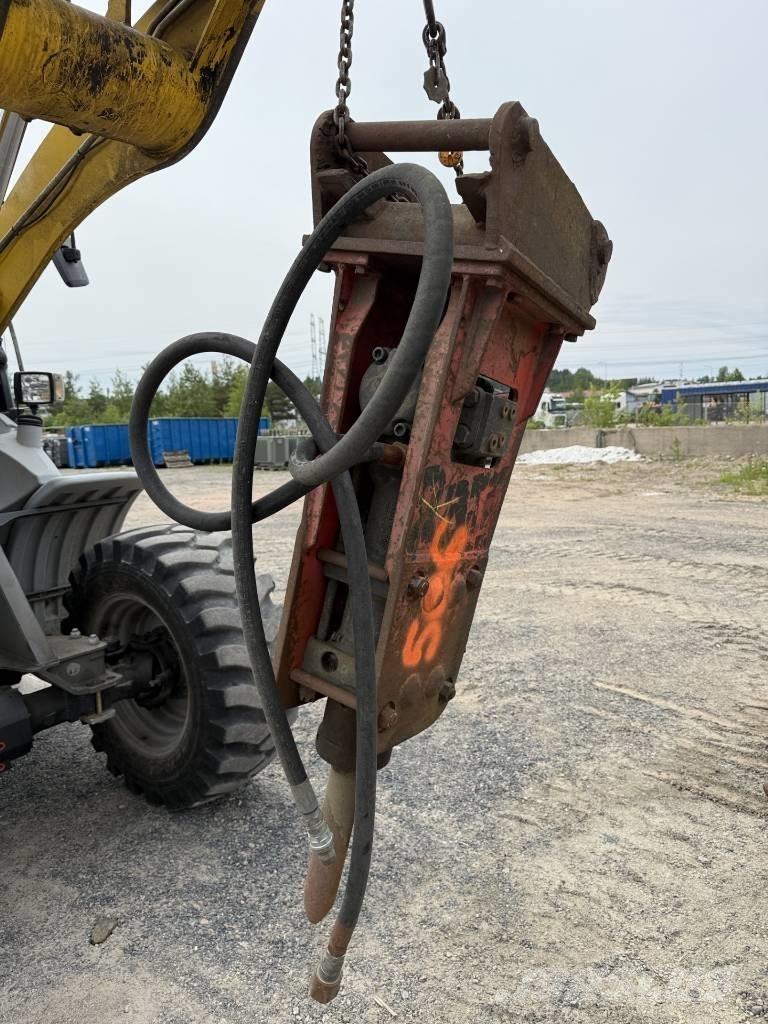 Rammer S45 kiinnike Плуги