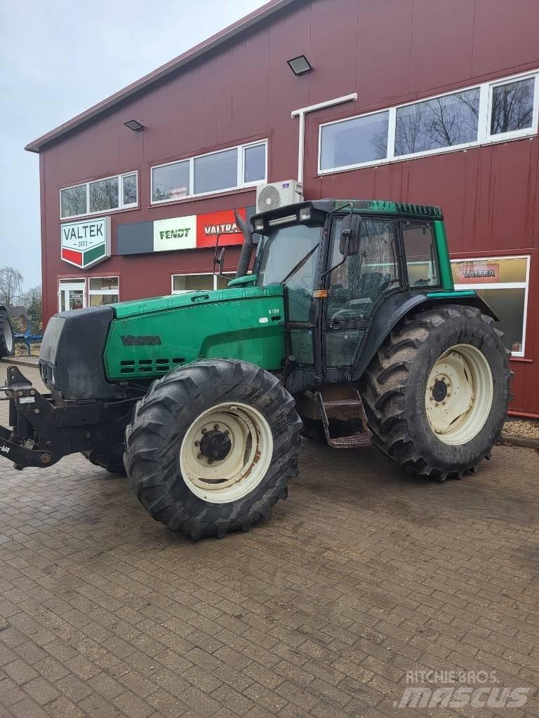 Valtra 8150 Трактори