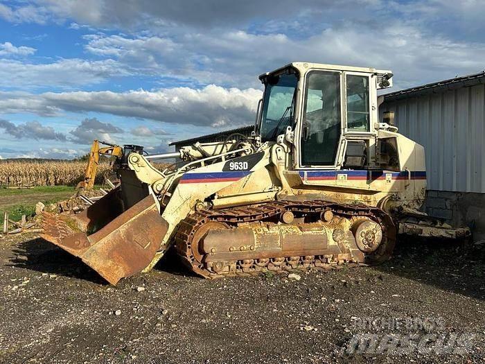 CAT 963D - Спеціальні екскаватори