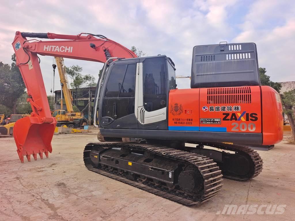 Hitachi Zaxis 200-3 Гусеничні екскаватори