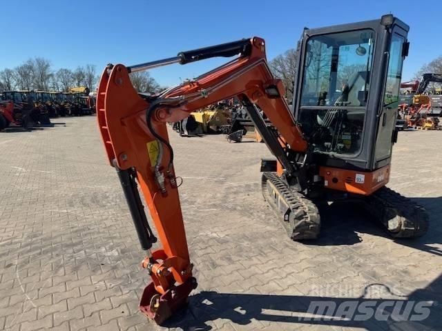 Hitachi ZX 26 Міні-екскаватори < 7т