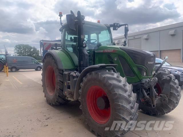 Fendt 720 Vario Трактори