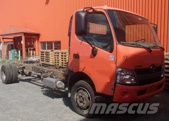 Hino 195 Шасі з кабіною