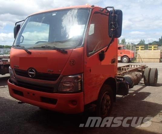 Hino 195 Шасі з кабіною
