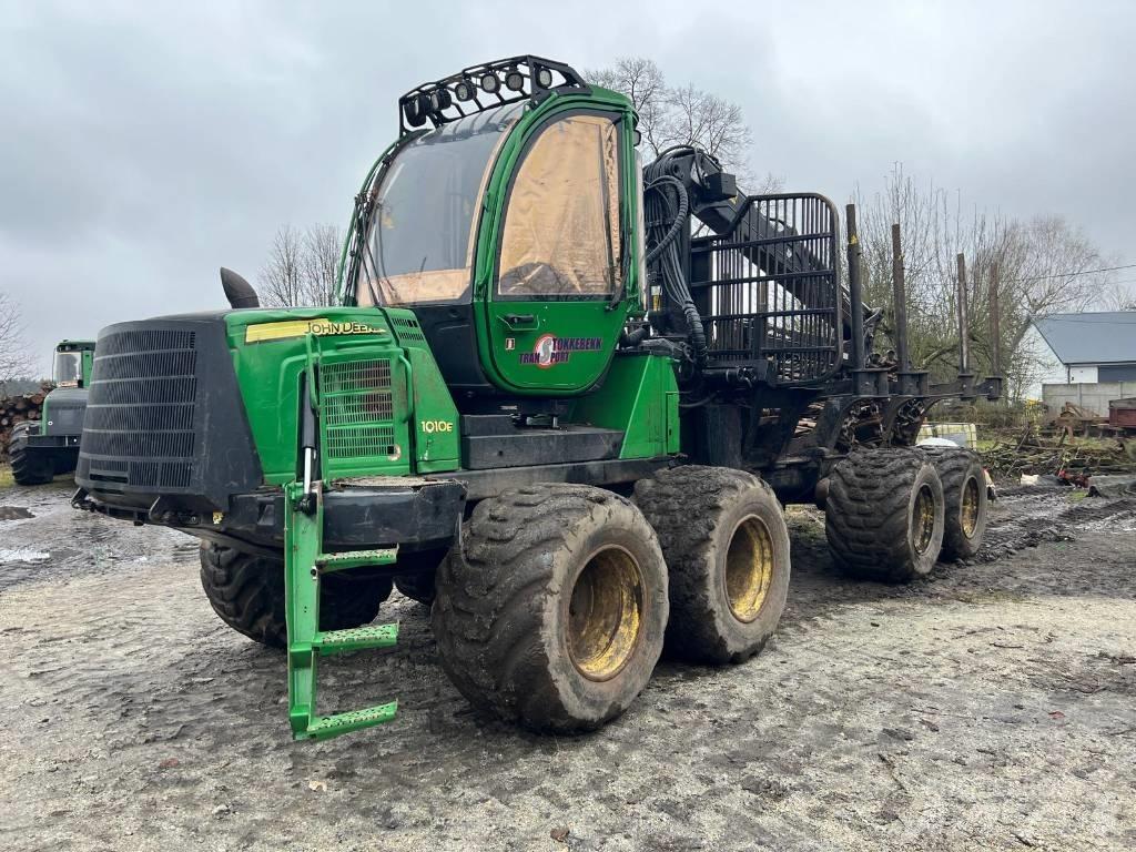 John Deere 1010 E Форвардери