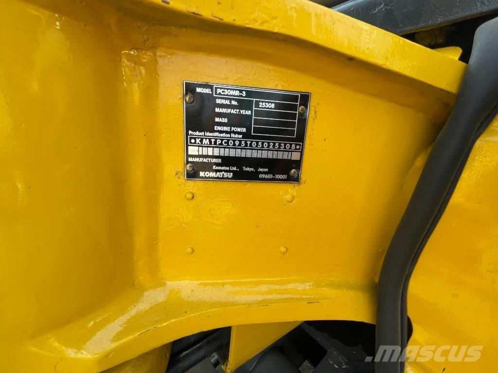 Komatsu PC 30 Міні-екскаватори < 7т