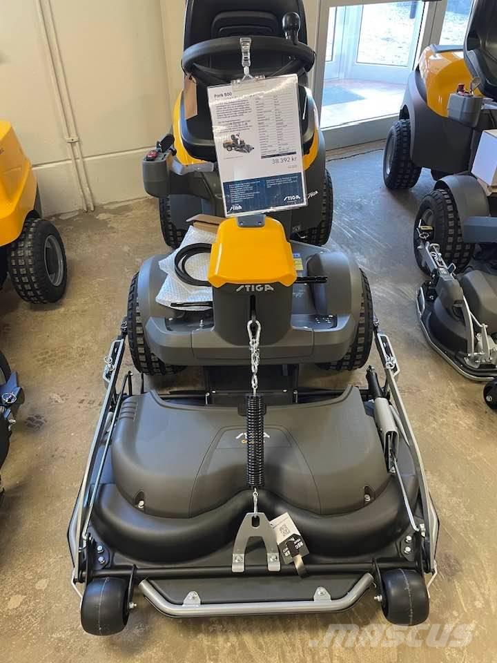 Stiga 500 Самохідні газонокосарки