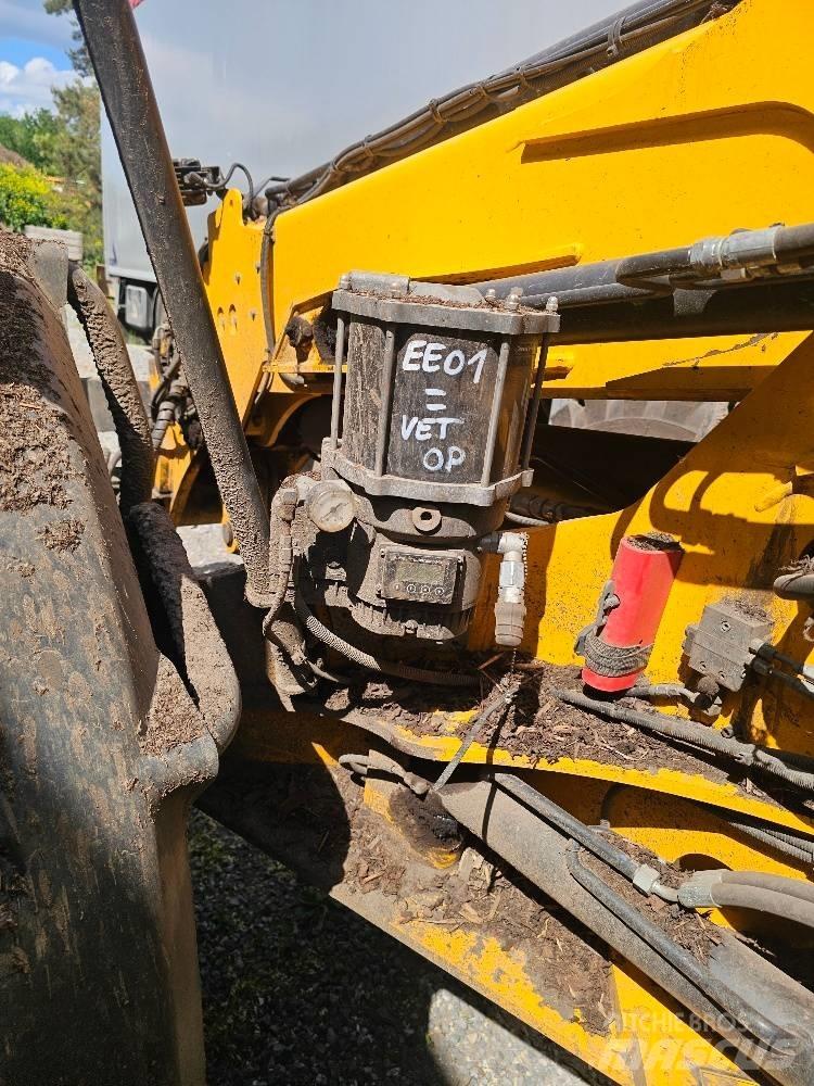 JCB TM 320 S Телескопічний навантажувач