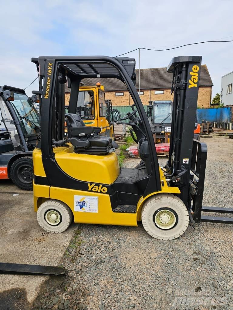 Yale GLP16VX Газові навантажувачі