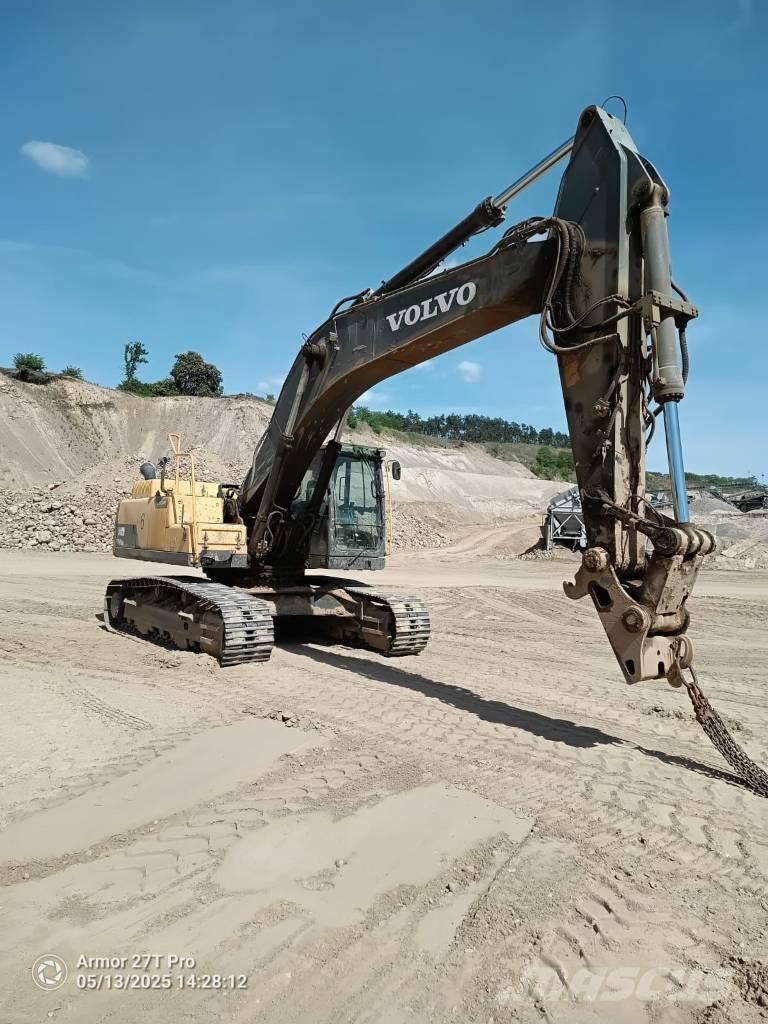 Volvo EC 300 D N L Гусеничні екскаватори