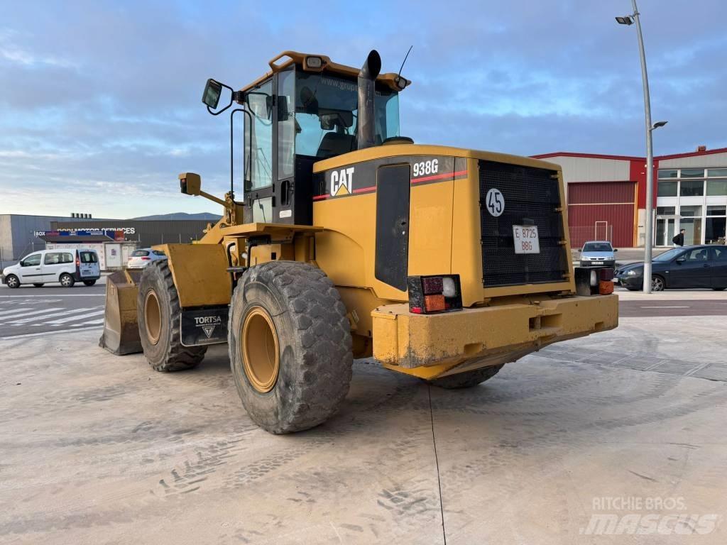 CAT 938 G Фронтальні навантажувачі