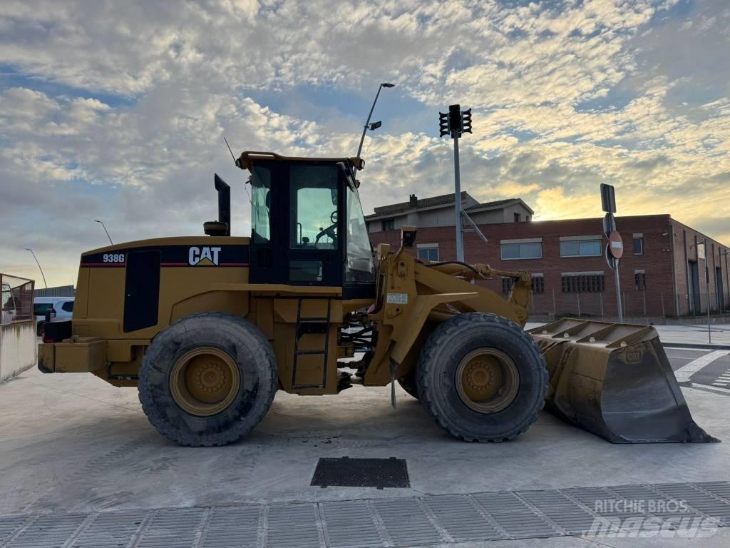 CAT 938 G Фронтальні навантажувачі