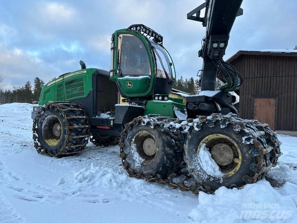 John Deere 1270 G Харвестери