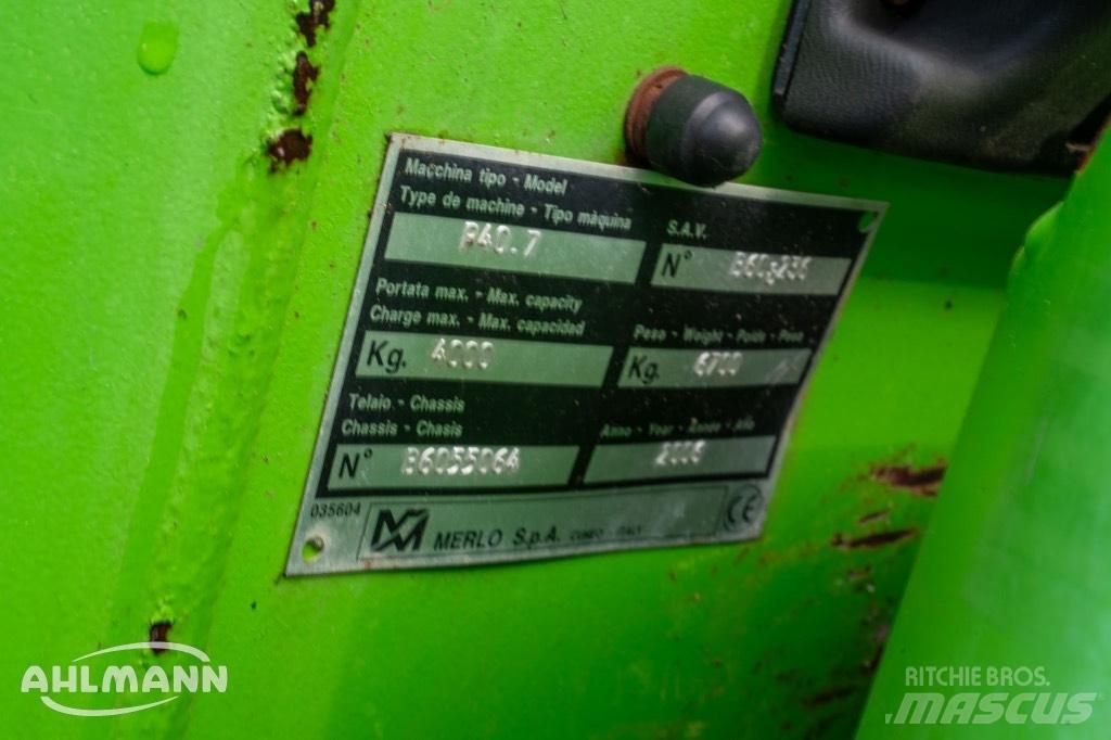 Merlo P 40.7 Телескопічний навантажувач