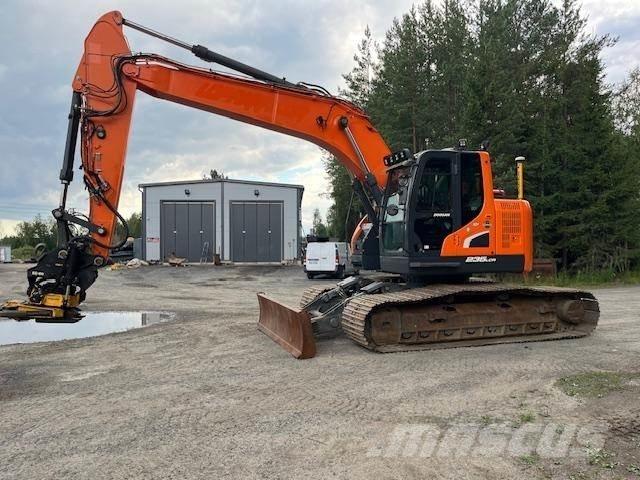 Doosan DX235 LCRD Гусеничні екскаватори