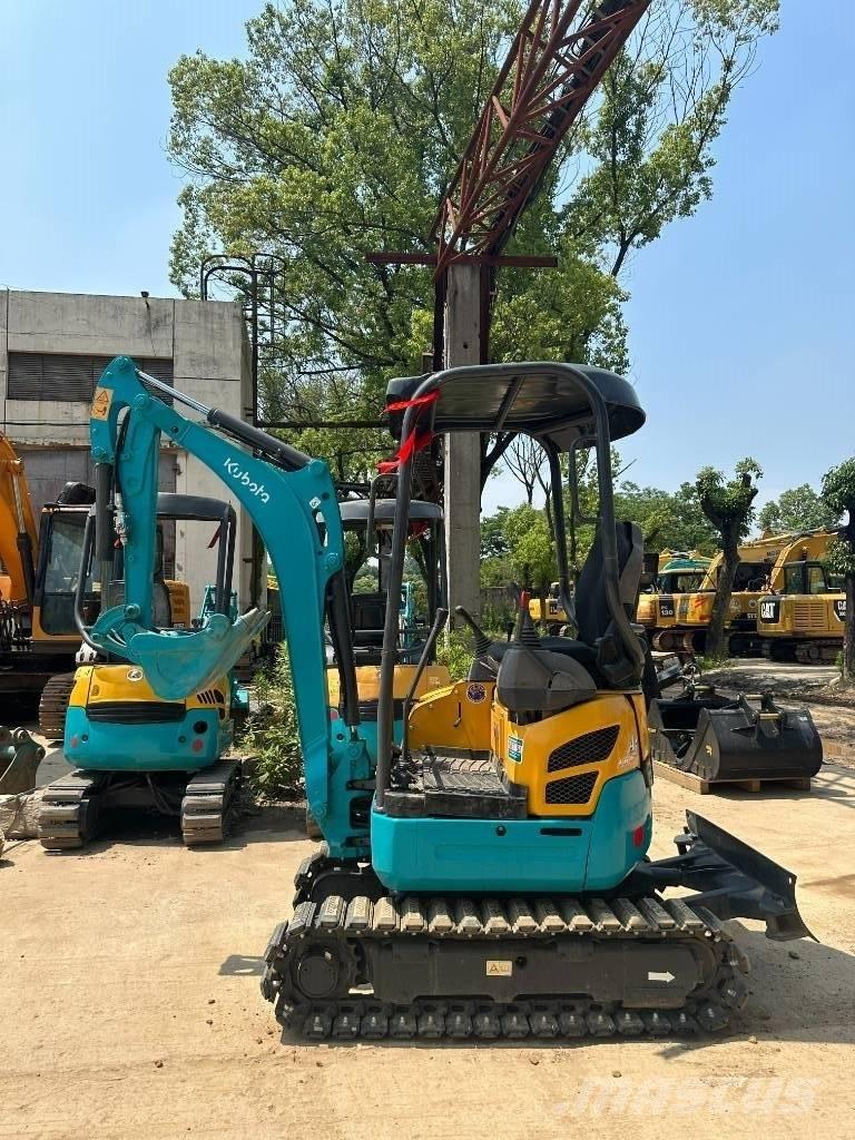 Kubota U15 Гусеничні екскаватори