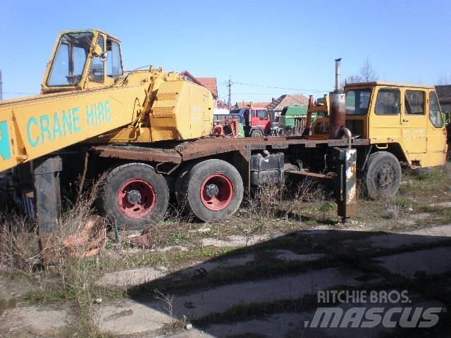 Kato 16T автокрани всюдиходи