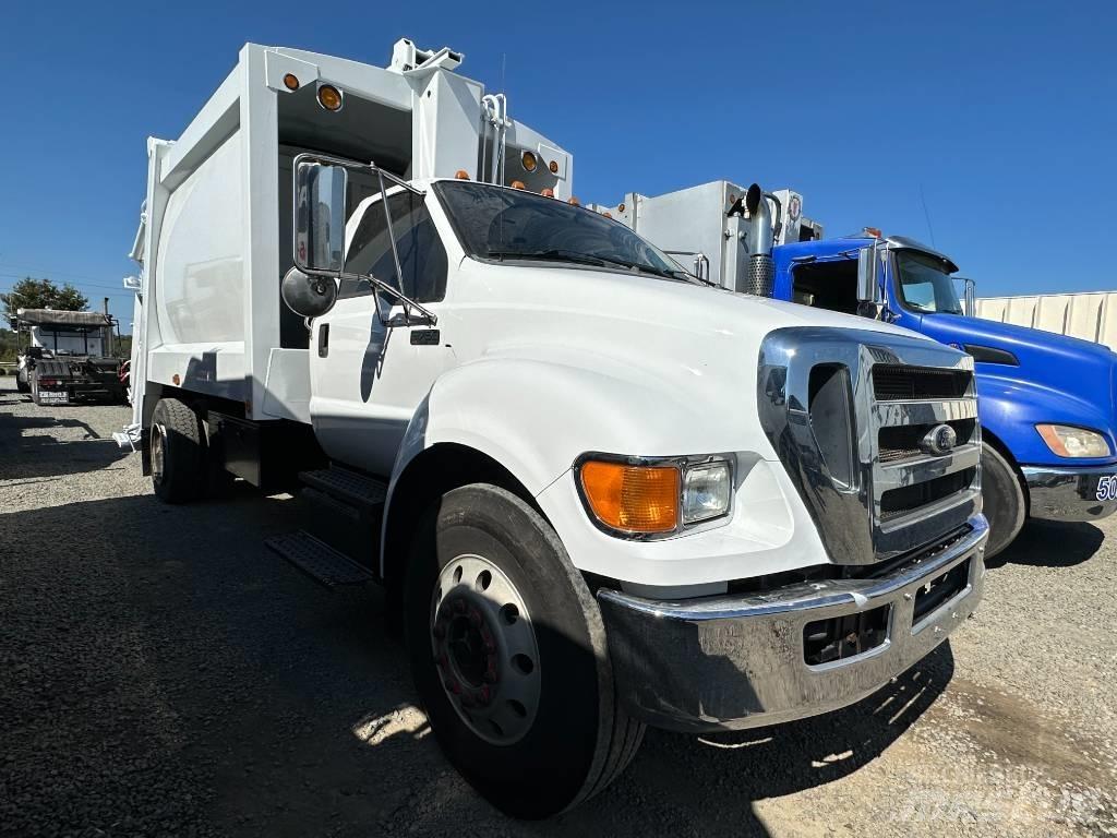 Ford F750 Сміттєвози