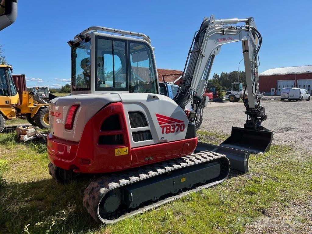 Takeuchi TB 370 Середні екскаватори 7т. - 12т.