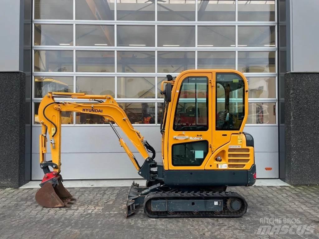 Hyundai Robex18 Міні-екскаватори < 7т
