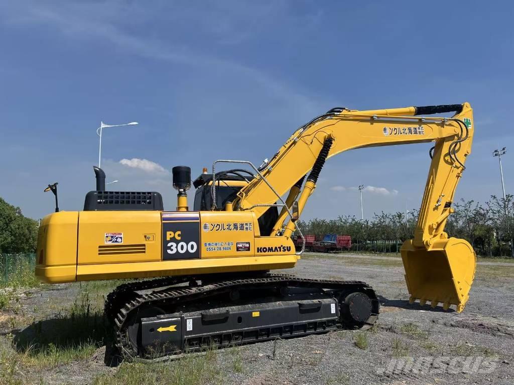 Komatsu PC 300 Гусеничні екскаватори