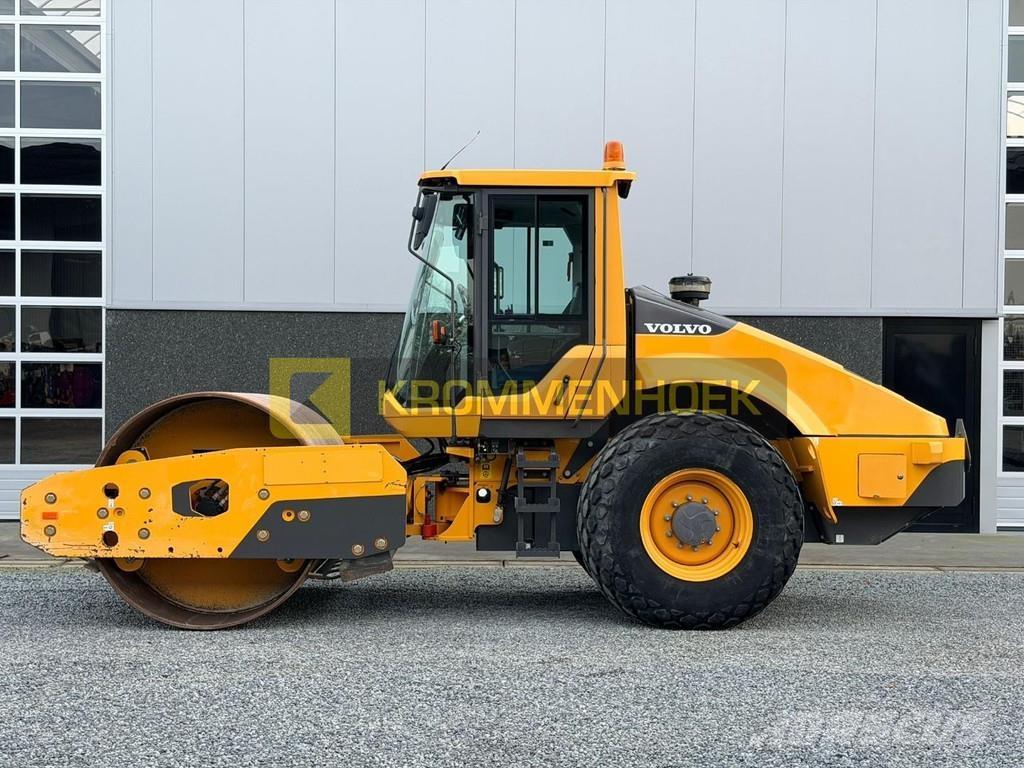 Volvo SD 135 B Віброплити та вібротрамбовки