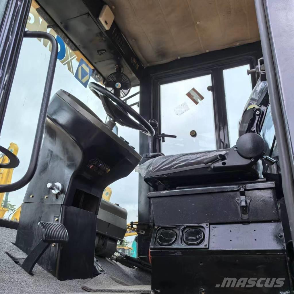 XCMG XS 223 J Грунтові котки