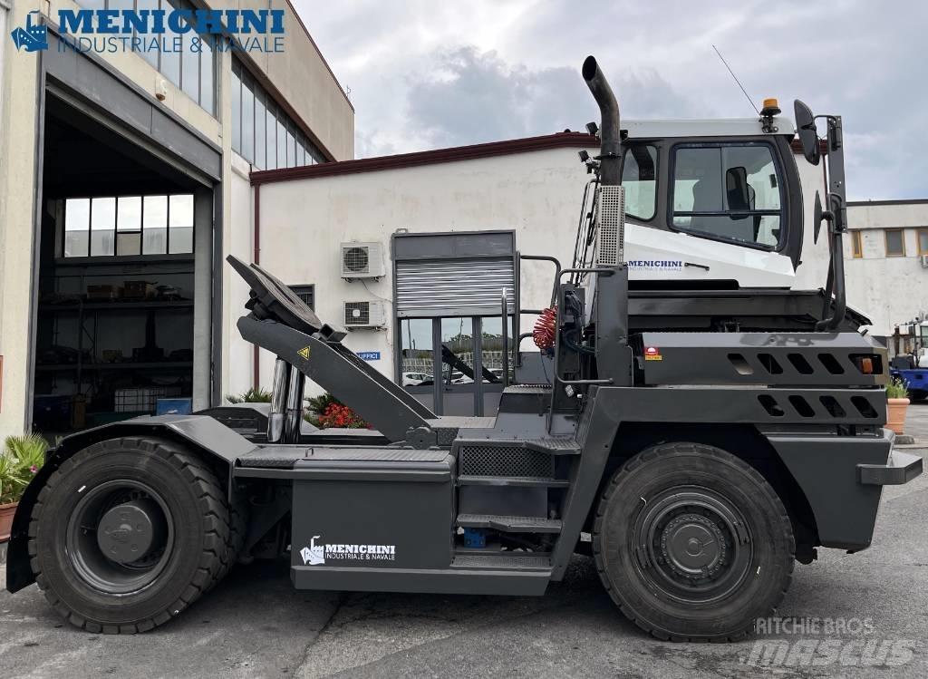 Terberg RT 382 Термінальні трактори