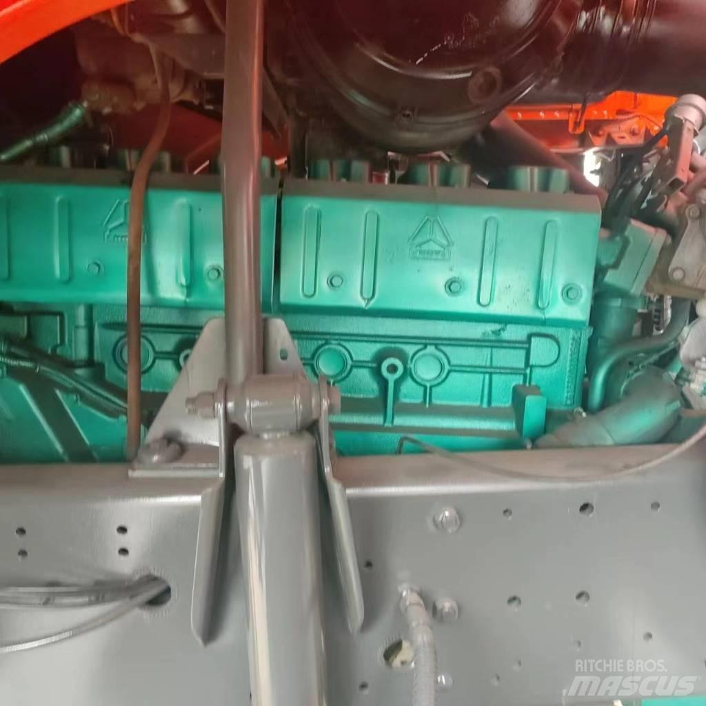 Howo 371 8x4 Самоскиди