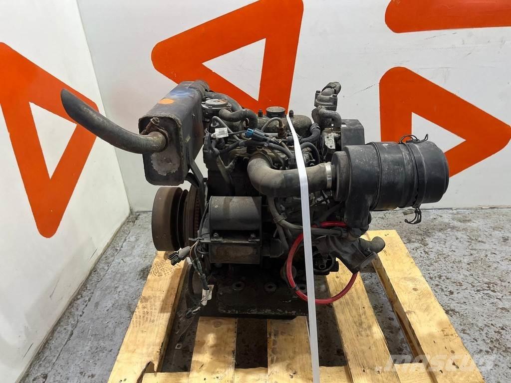 Kubota D722 ENGINE Двигуни