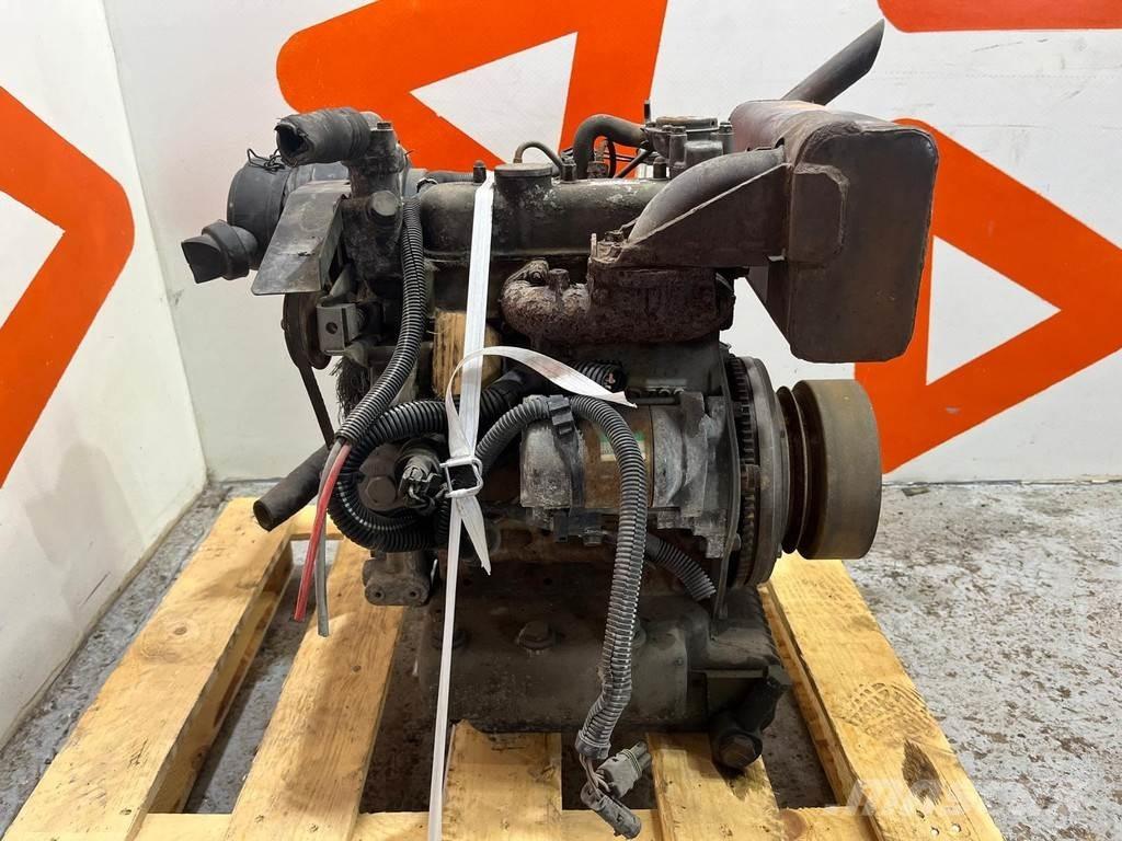 Kubota D722 ENGINE Двигуни