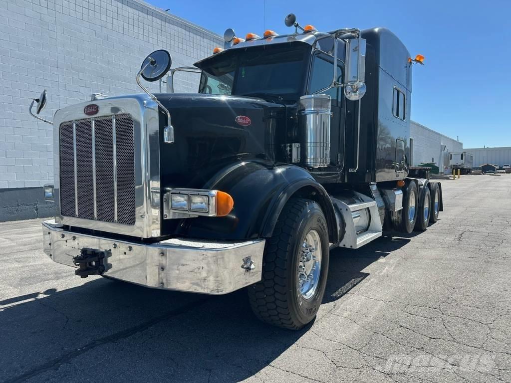 Peterbilt 367 Тягачі