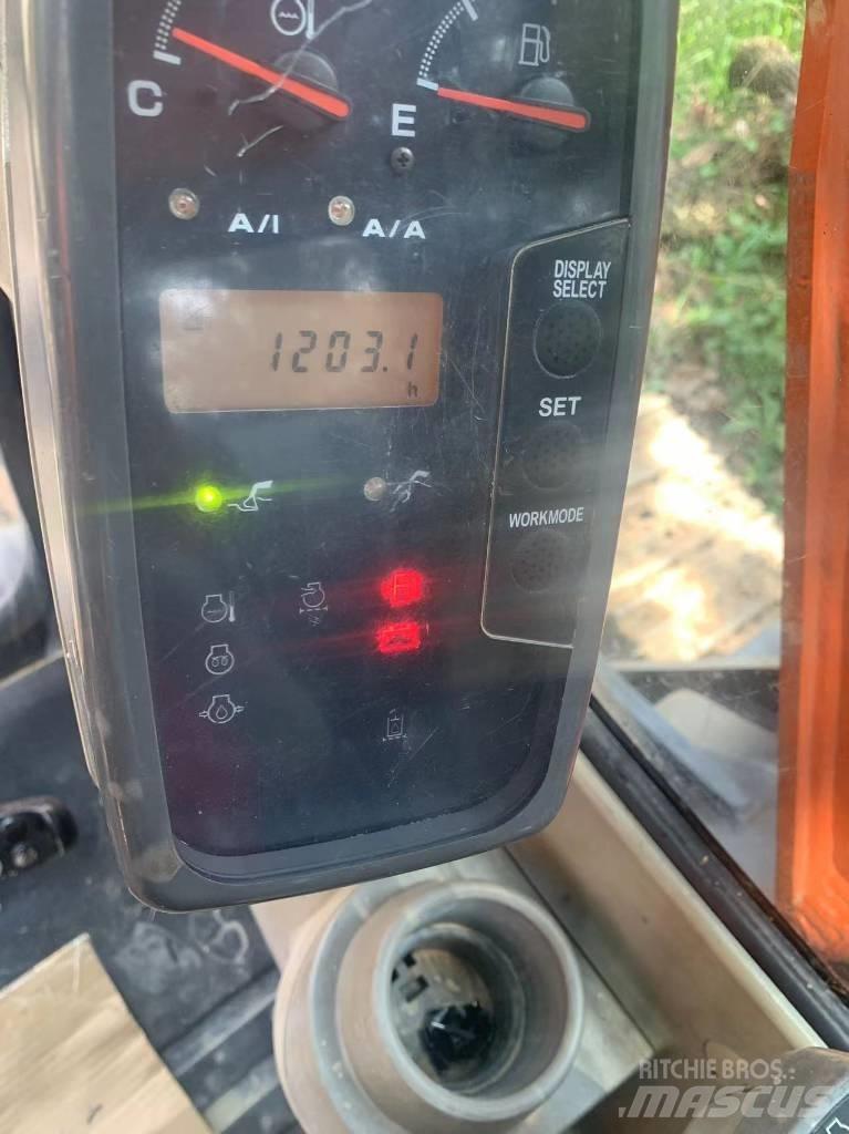 Hitachi ZX60 Гусеничні екскаватори