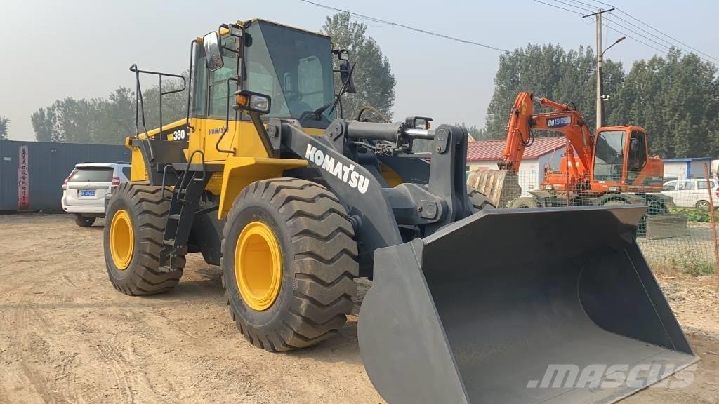 Komatsu WA380 Фронтальні навантажувачі