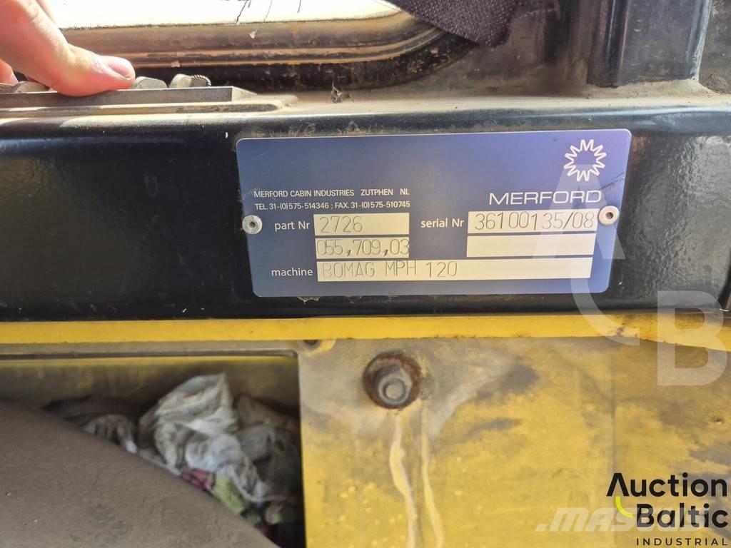 Bomag MPH 122 Грейдери