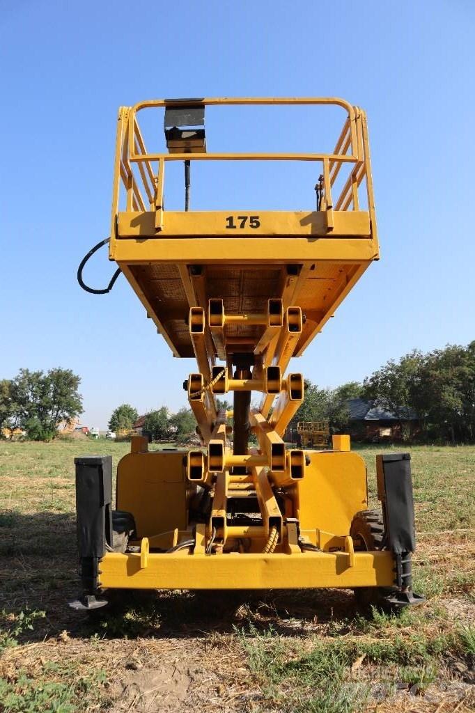 Haulotte H 15 SX Підйомники-ножиці