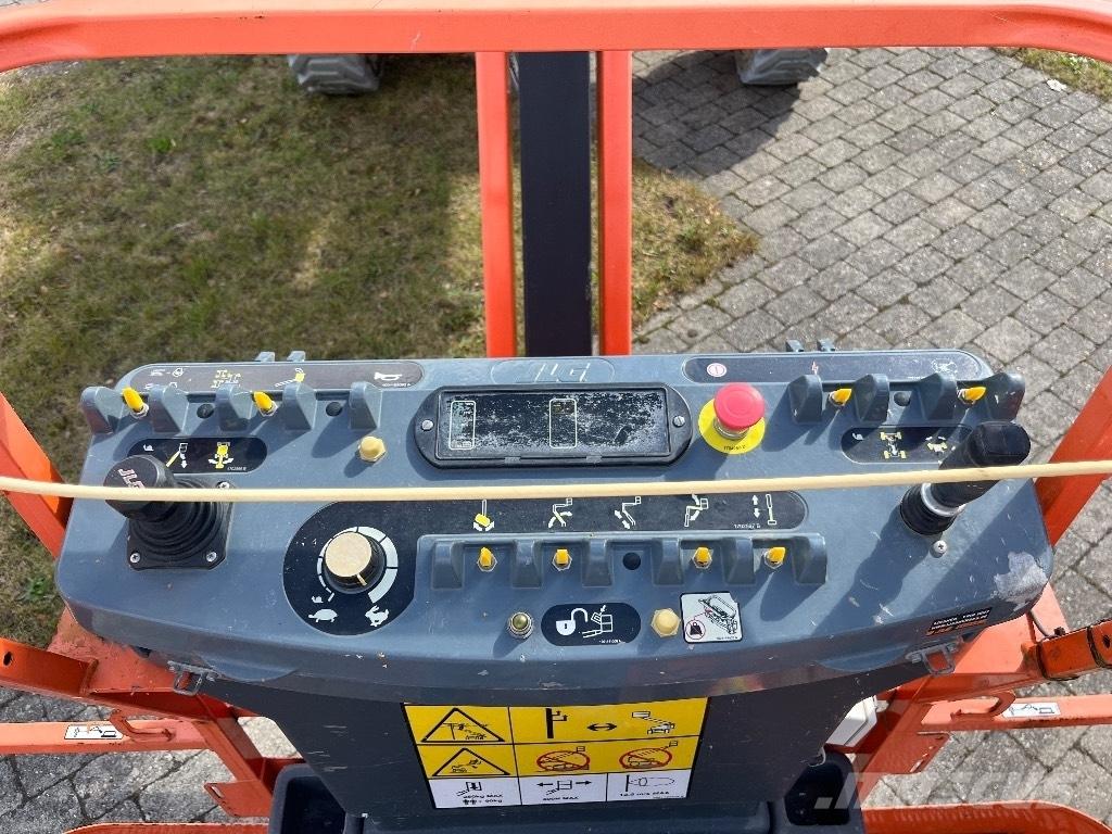 JLG EC 450 AJ Колінчаті підйомники
