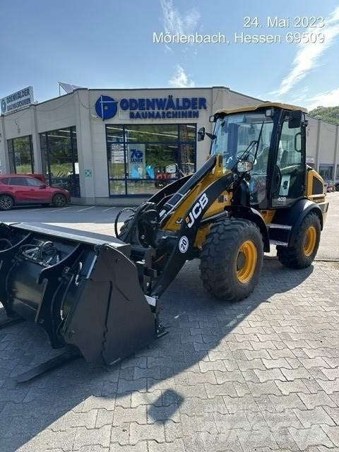 JCB 409 Фронтальні навантажувачі